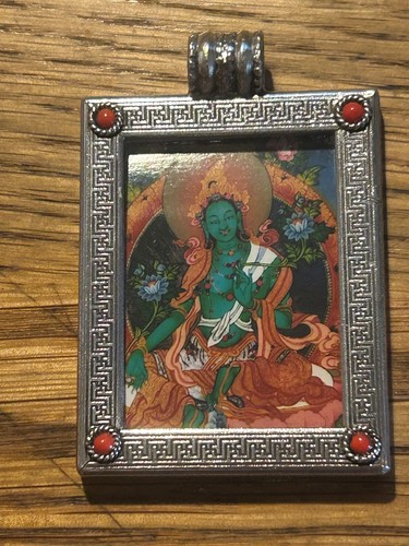 Green tara pendant 5cm - green,