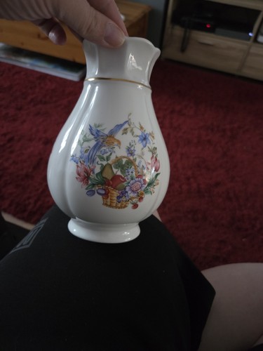 Royal tara vase - royal, fine