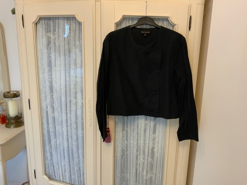 Tara jarmon black jacket size - tara,