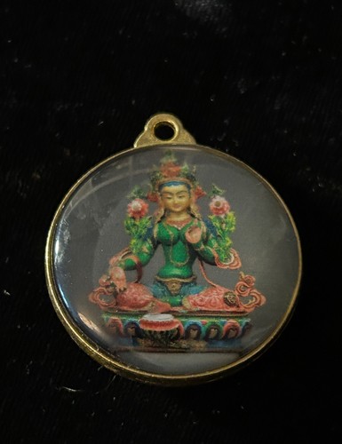 Green tara pendant 4cm - green,