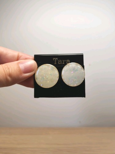 Tara vintage studs fashion - vintage,